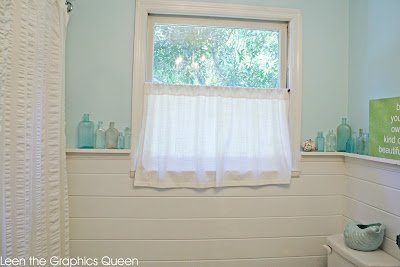 beach bathroom